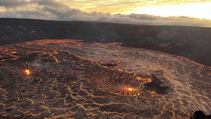 gunung-kilauea-di-hawaii-kembali-meletus-3_169