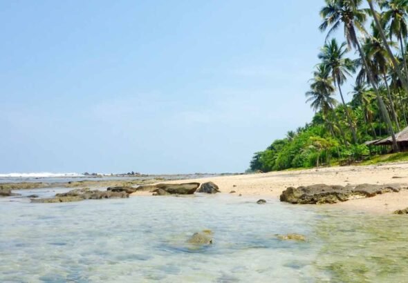 Pantai-Karang-Beureum